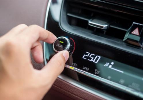 Consejos de expertos para extender la vida útil de los controles de aire acondicionado de tu coche